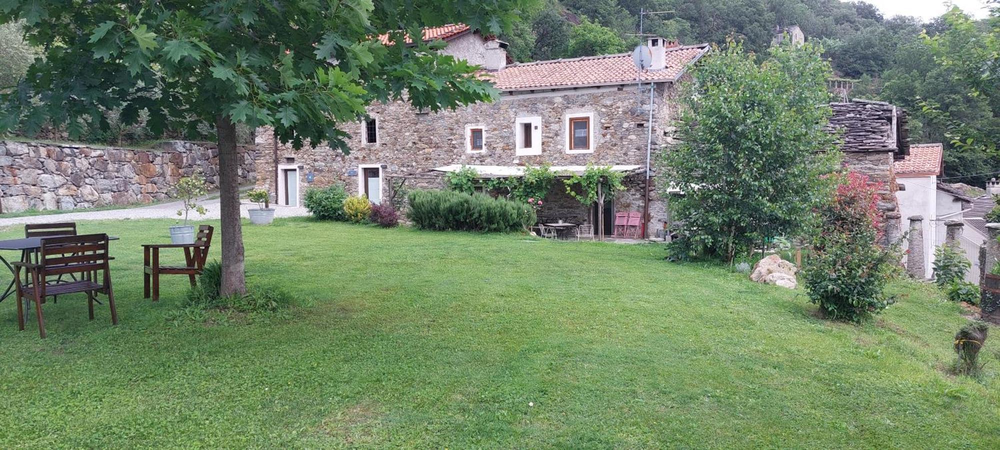 Relais Del Brigante Bed and Breakfast Settimo Vittone Εξωτερικό φωτογραφία