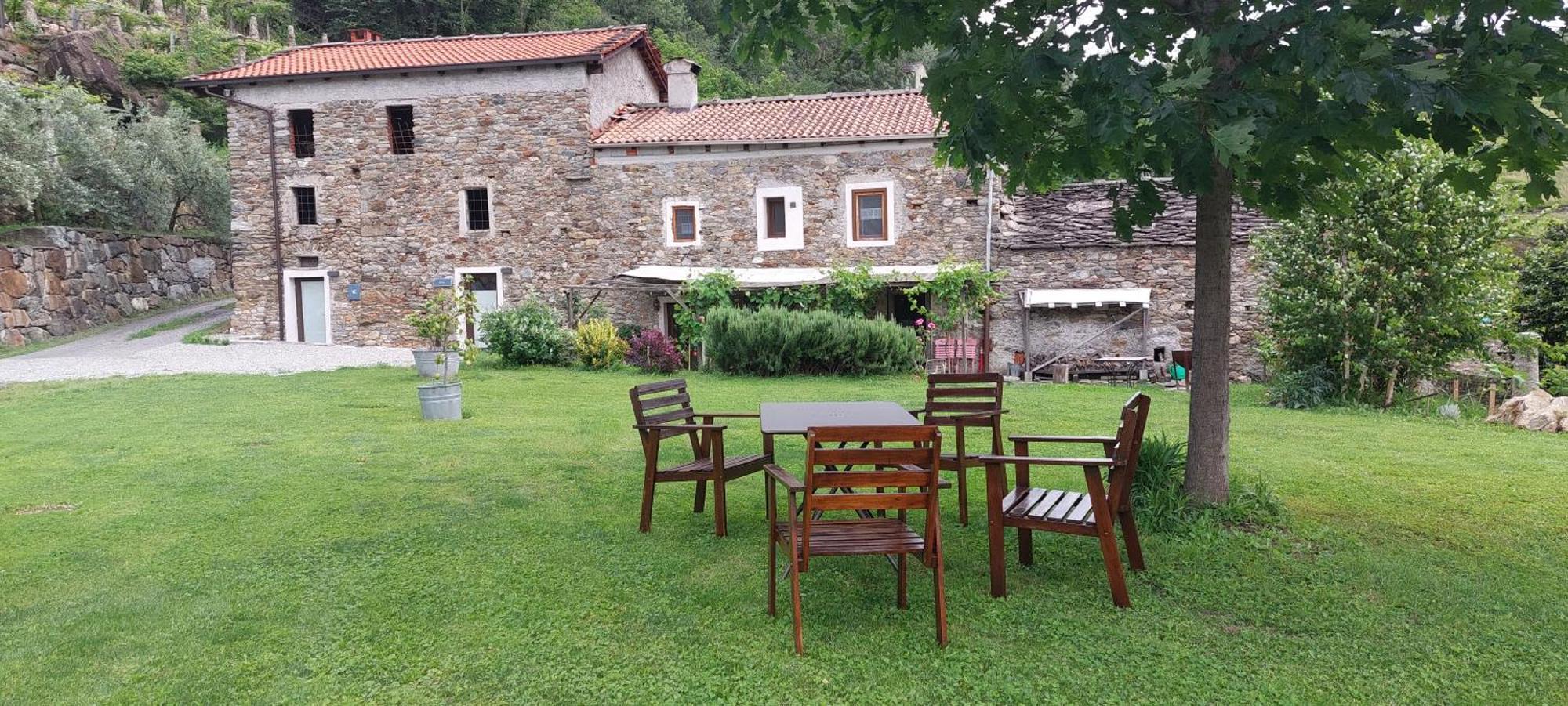 Relais Del Brigante Bed and Breakfast Settimo Vittone Εξωτερικό φωτογραφία